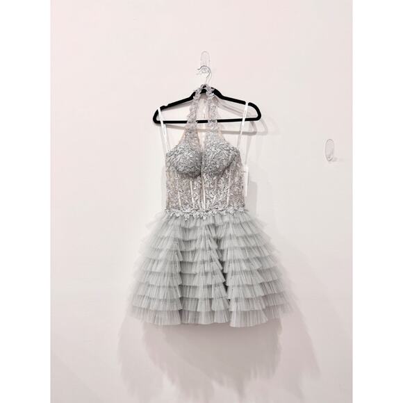 NWT Sherri Hill Halter Ruffle Tulle Cocktail Gown with Leaf Lace Bodice Silver 8 - Picture 3 of 7